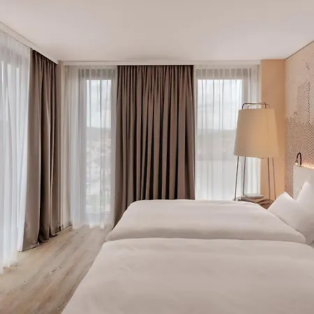 Stadt Hotel 4*