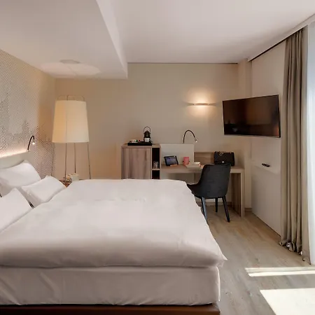 Stadt Hotel 4*
