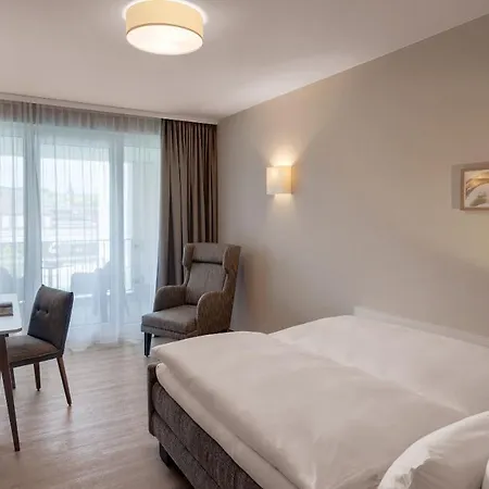 Stadt 4*