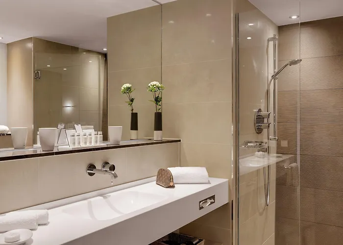 Отель Stadt Лёррах